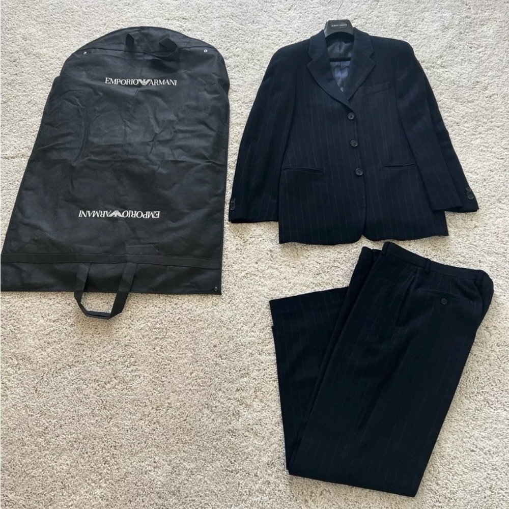 Men’s Emporio Armani Navy Blue 2 Piece Suit w/Original Bag & Hanger Size 36/46
